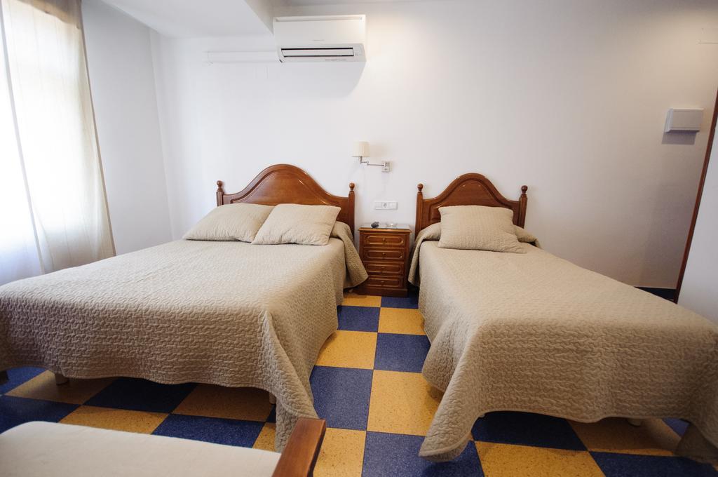 Hostal Restaurante La Trucha ベナベンテ 部屋 写真